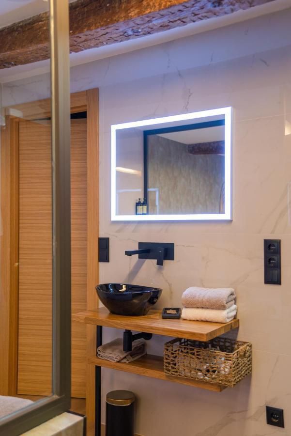 Ferrari Suites Valladolid Dış mekan fotoğraf